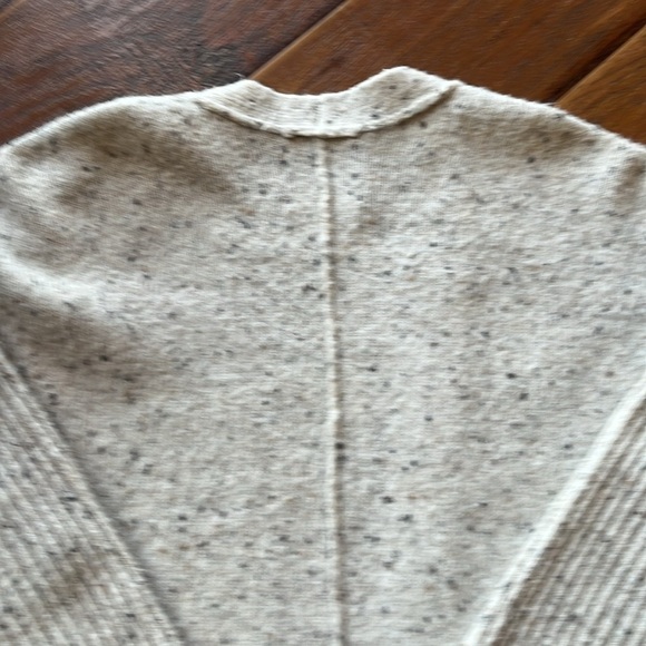 Abercrombie & Fitch Open Cardigan - Size Small - Picture 11 of 13